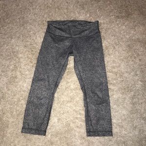 lululemon crop leggings